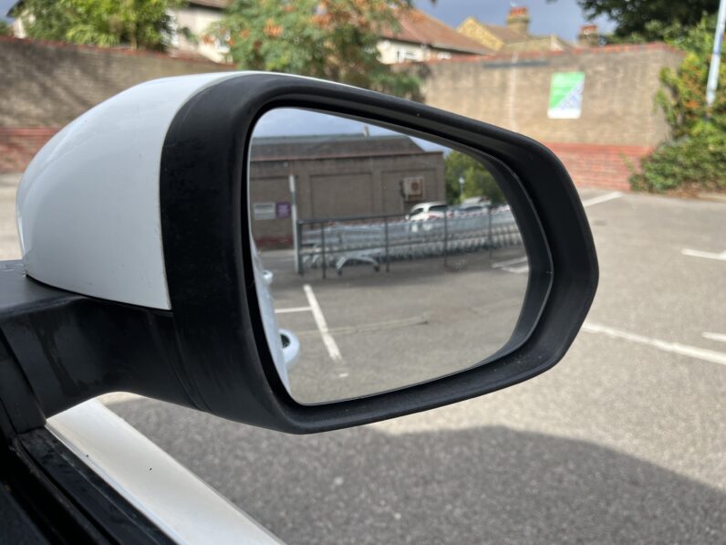 MG MG ZS 1.0 T-GDI Exclusive Auto Euro 6 5dr AF70CVH