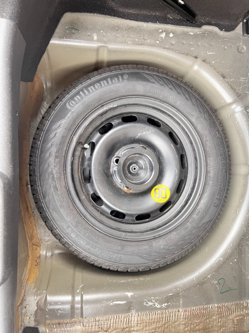 Ford Fiesta 1.25 Zetec Euro 6 5dr, MM15VGR