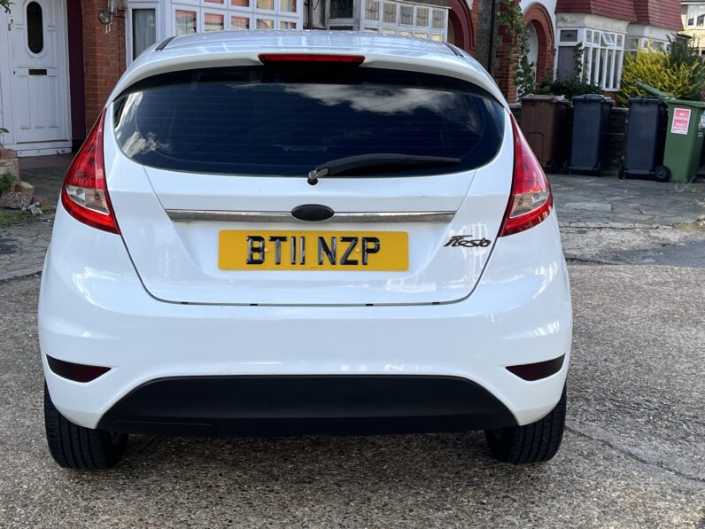 Ford Fiesta 1.25 Zetec Hatchback 3dr Petrol Manual (129 g/km, 81 bhp), BT11NZP