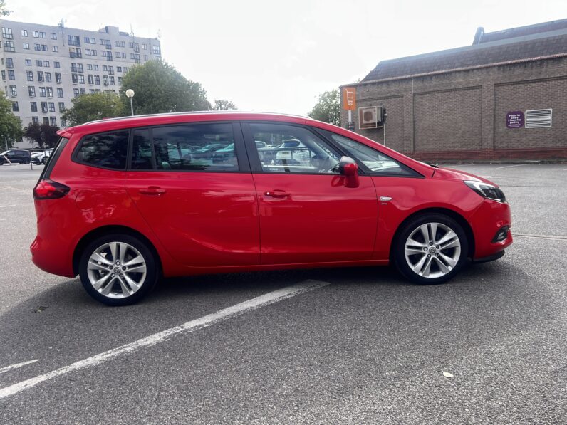 Vauxhall Zafira Tourer 1.4i Turbo SRi Nav Euro 6 5dr AV17TXE